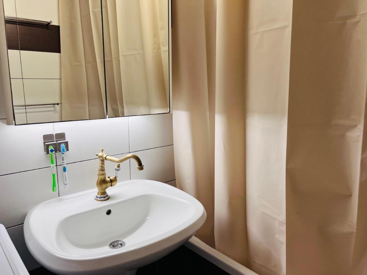 Apartment For Special Getaway Rose Pula Ngoại thất bức ảnh